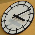 Zegar fasadowy we Wrocawiu